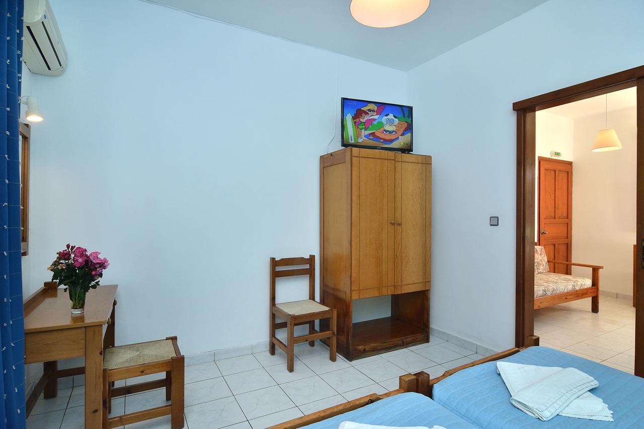 San Antonio Apartments คอลิมวาริออน ภายนอก รูปภาพ